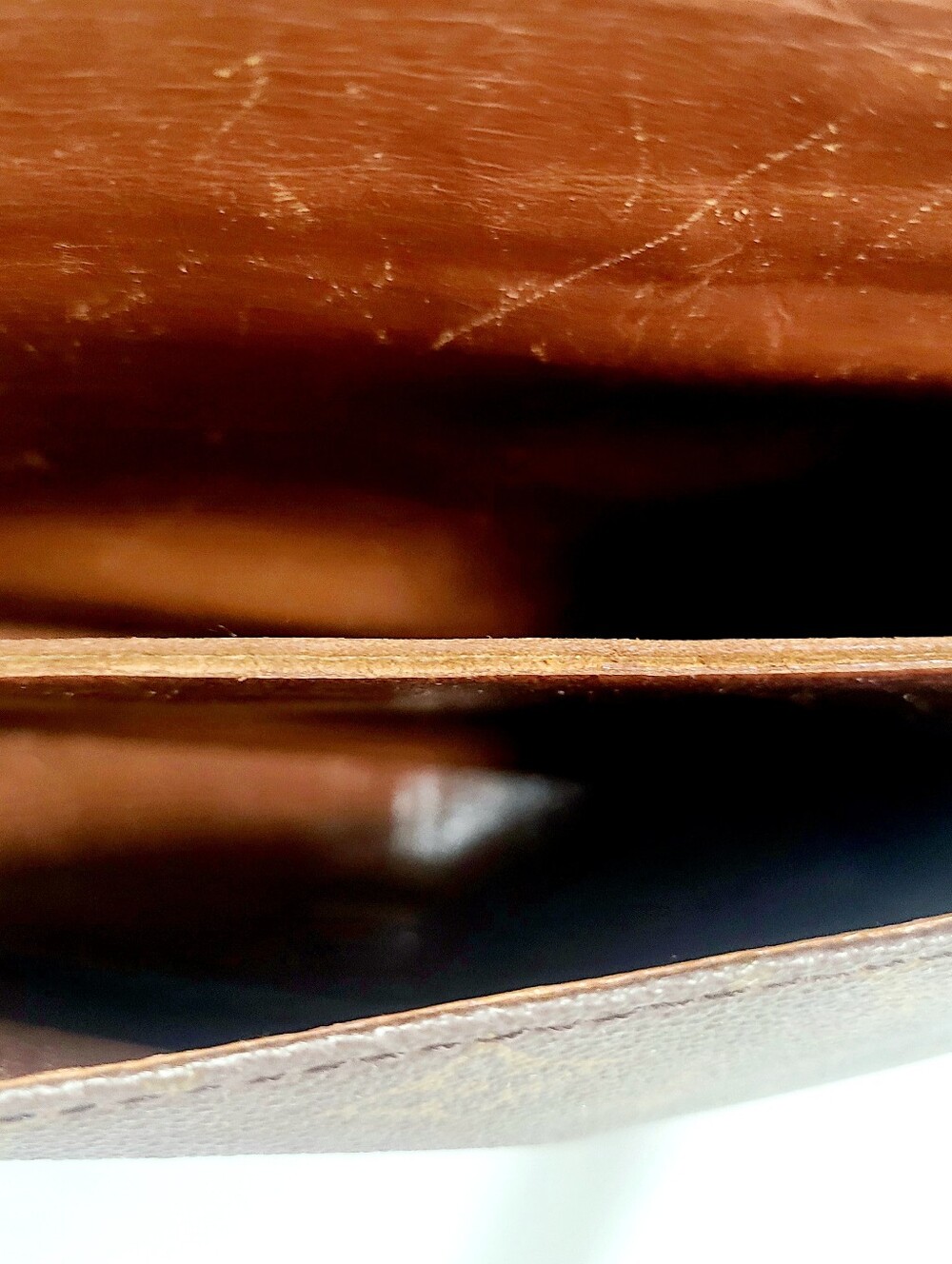 Vintage Louis Vuitton Leather Shoulder Bag - Picture 3 of 7